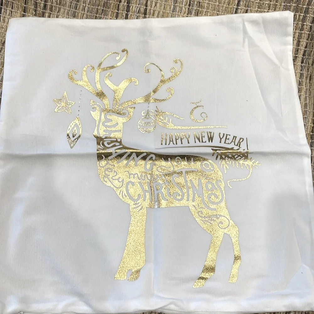 Set of Two Pillow Throw covers Zippered Merry Christmas and Happy New Year